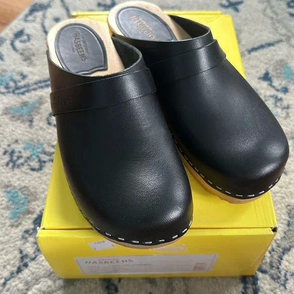 Black Swedish HASBEENS clogs. Size 38. - Picture 3 of 9